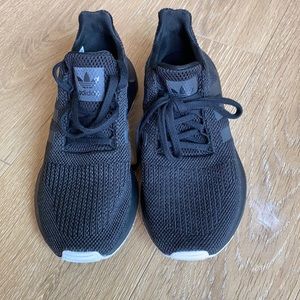 Adidas black size 7.5